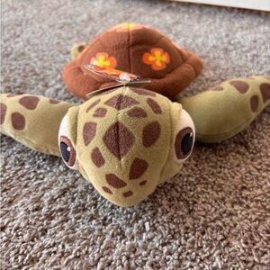Walt Disneyland Squirt Turtle Plush Finding Nemo Pixar Toy